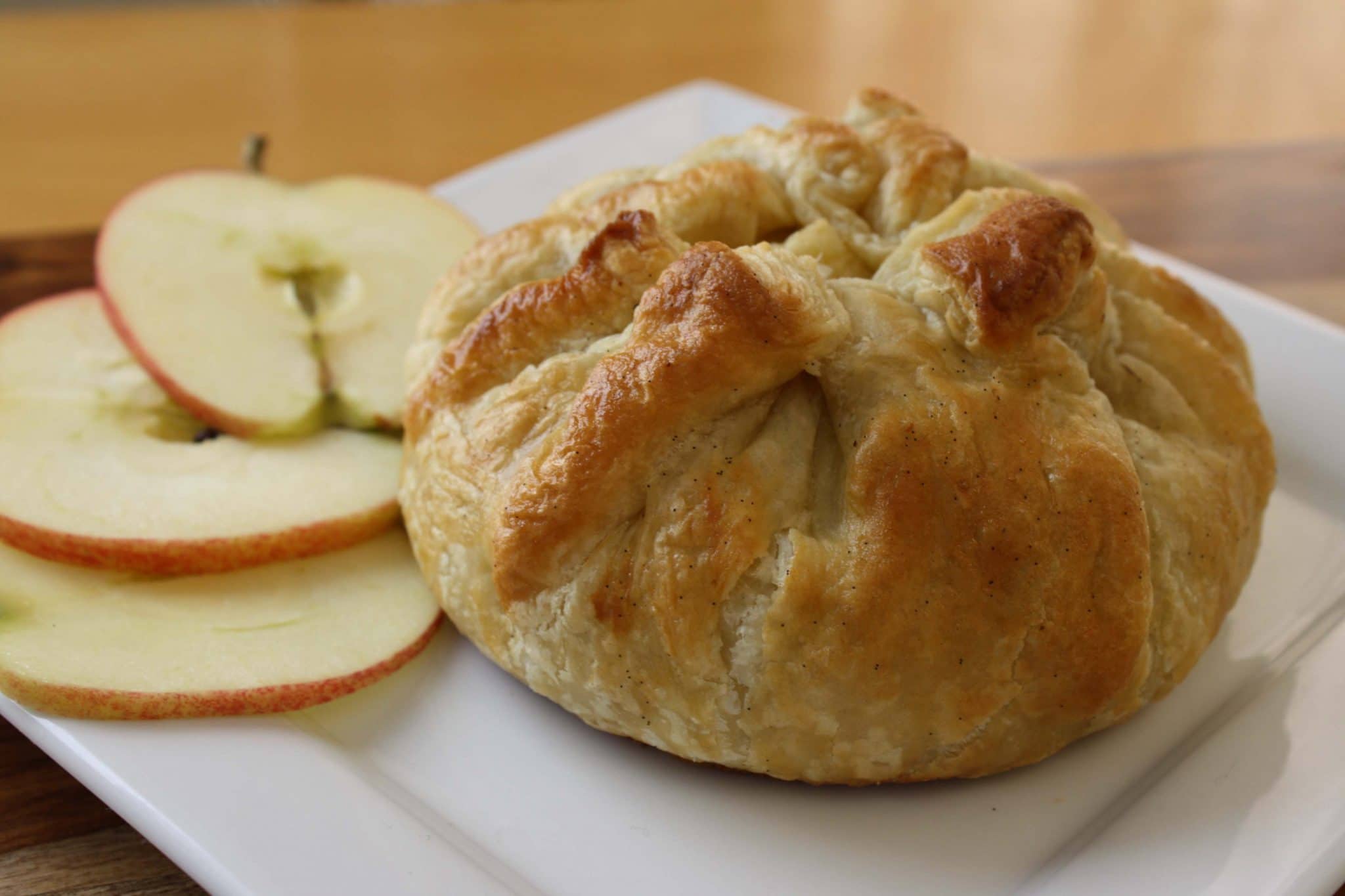 Apple Pie Baked Brie