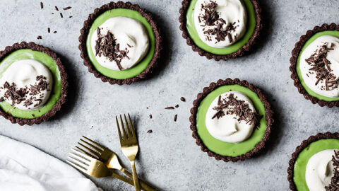 Chocolate matcha cream tarts