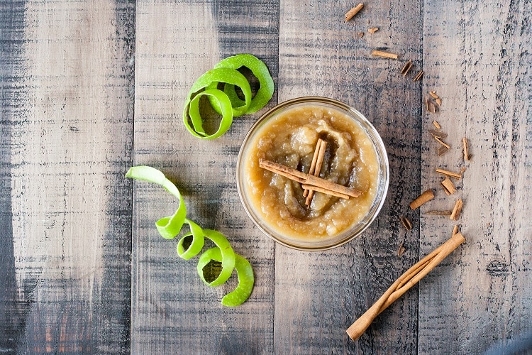 Finished product of the slow cooker applesauce