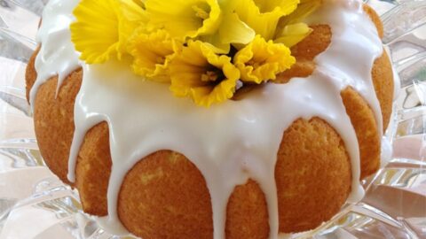Finished product of the lemon cake