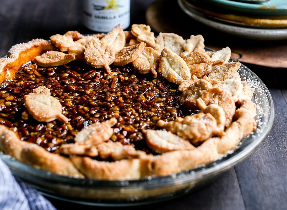 Vegan Bourbon Pecan Pie - Rodelle Kitchen