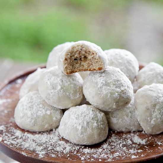 Finished product of the mexican wedding cookies