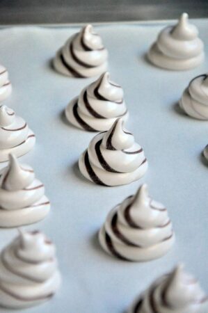 Finished product of the black and white meringues