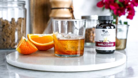 Finished product of the vanilla old fashioned cocktail
