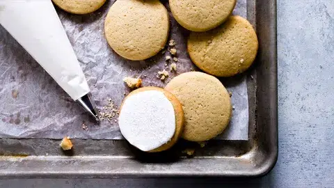 Softest Fluffiest Vanilla Sugar Cookies