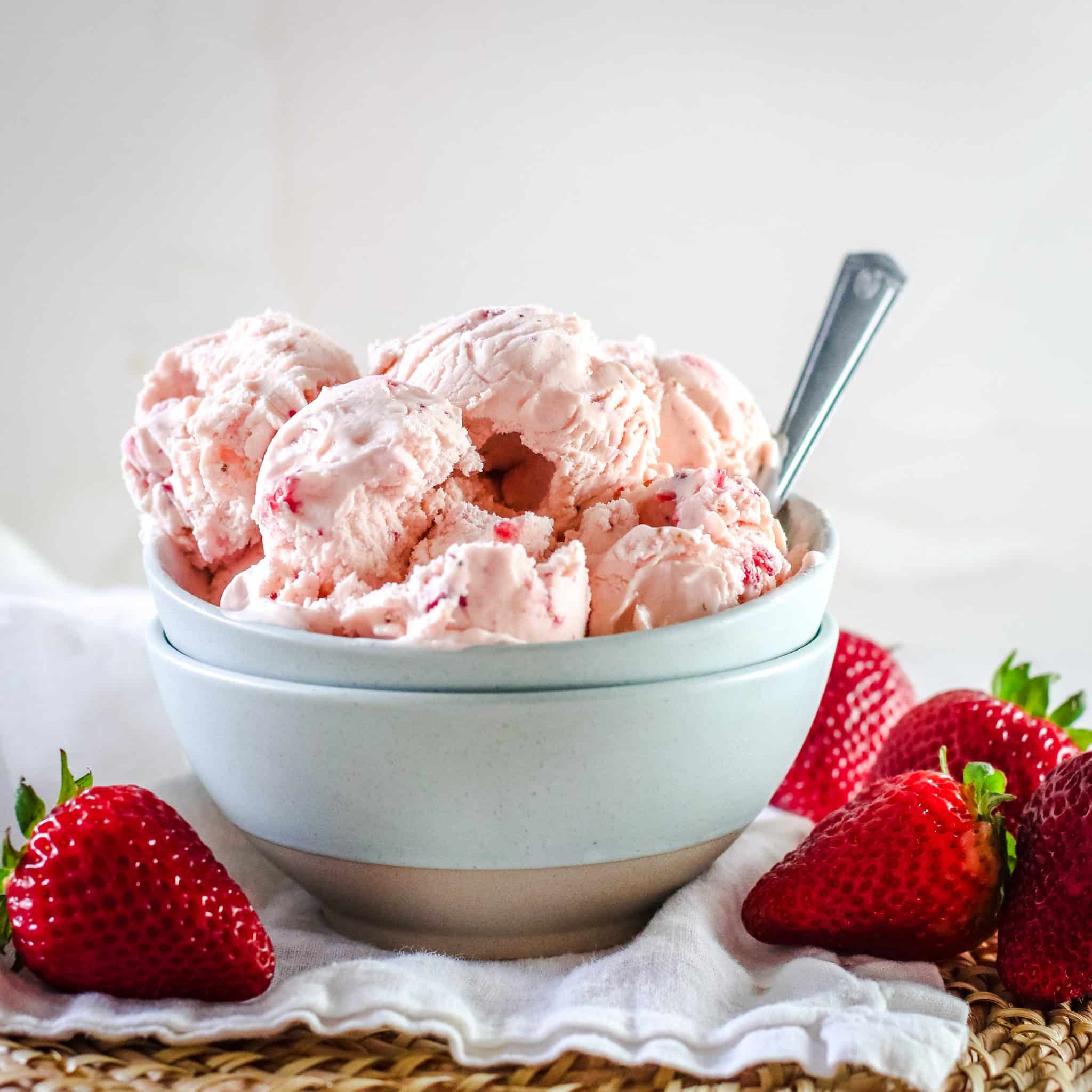 Easy Strawberry Ice Cream Recipe