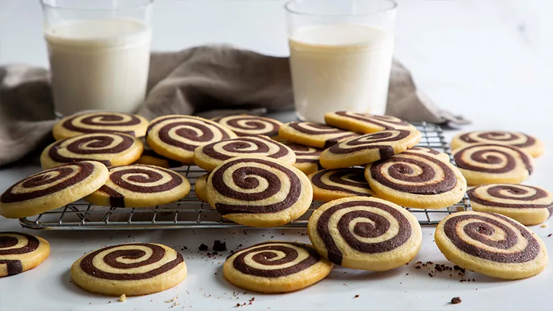 Vanilla-Chocolate Pinwheel Cookies