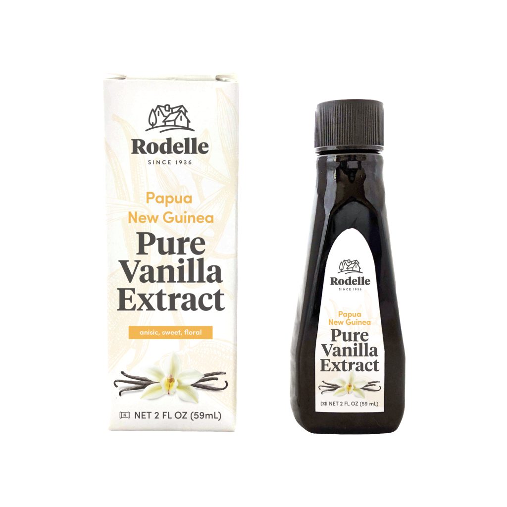 back image of Rodelle's 2oz Papua New Guinea Pure Vanilla Extract bottle to the right and box to the left